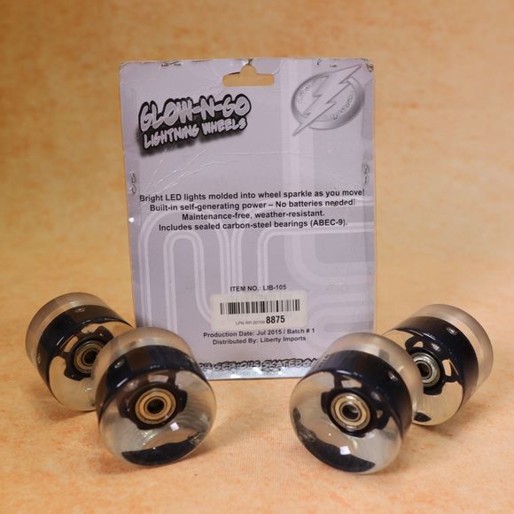 Glow n go Lighting wheels 4pk clear glow wheels NOS - Picture 2 of 5